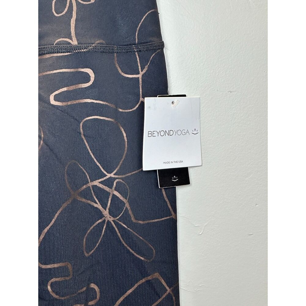 Beyond Yoga Women's WF3243 Size XS Black Matte High Waisted Midi Leggings NWT - Picture 6 of 12